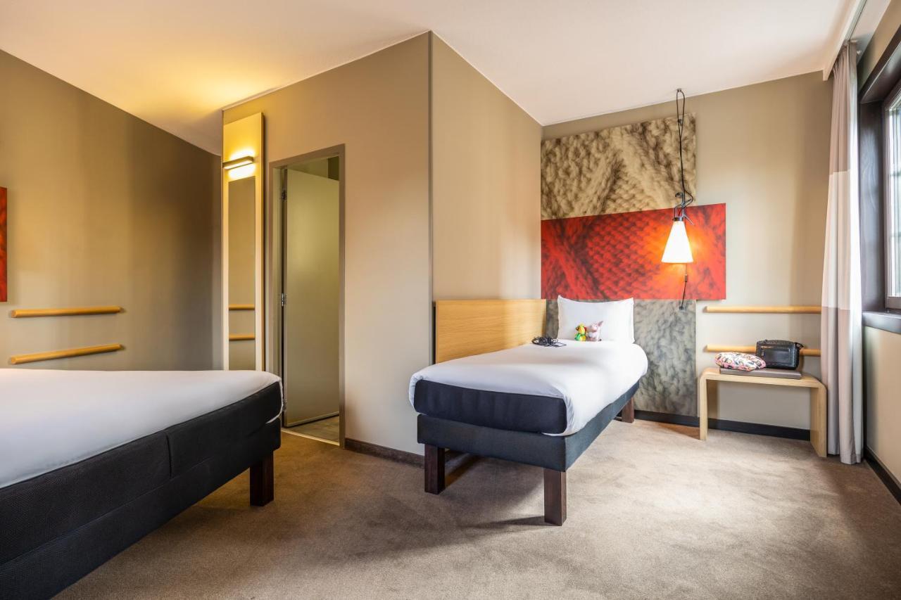 Camera Premium con Letto Matrimoniale e Divano-Letto